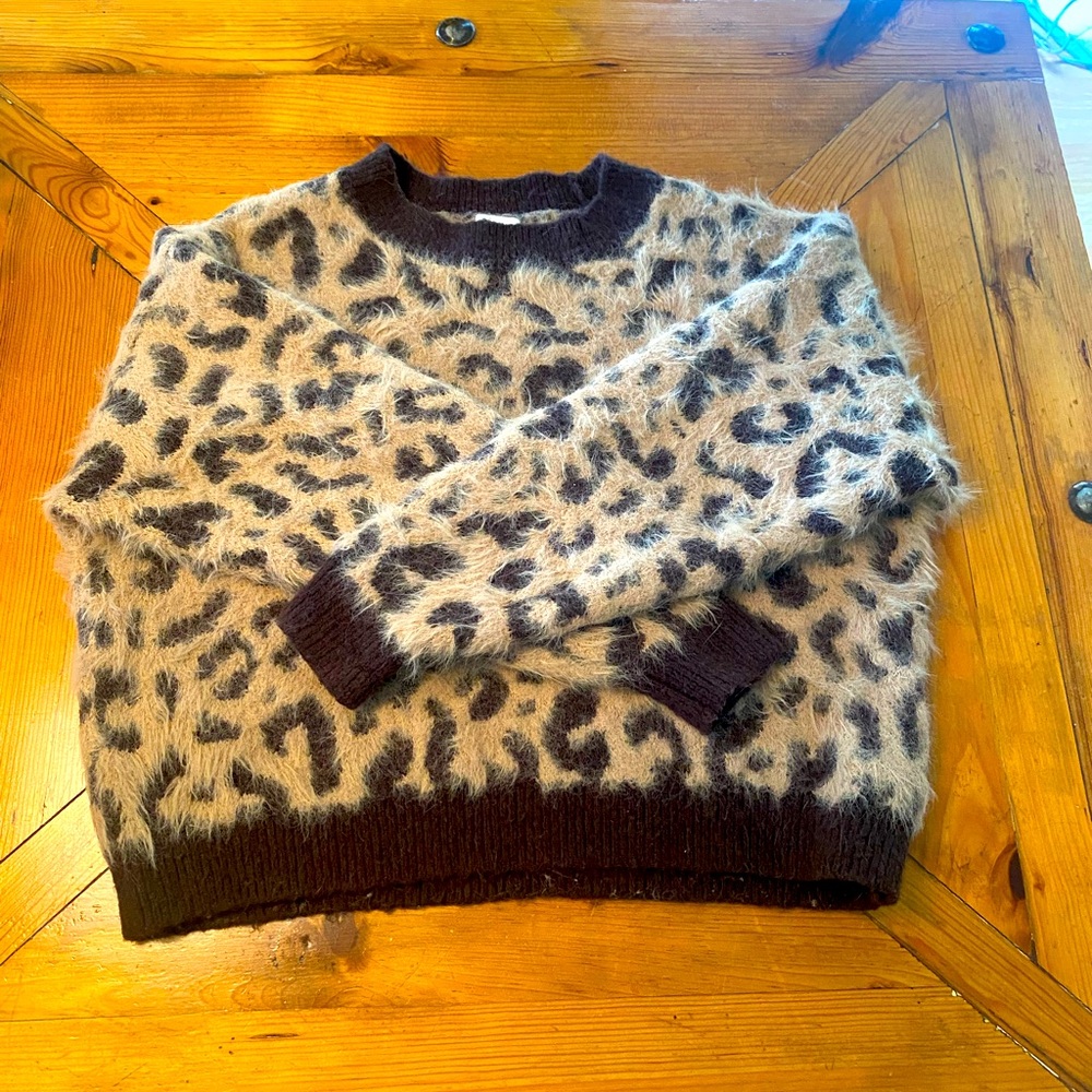 Leopard Print Fuzzy Sweater